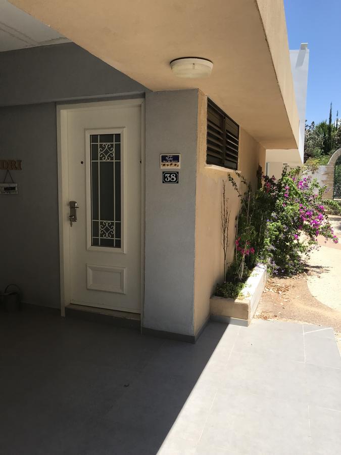 Apartment Caesarea 38 Bagian luar foto